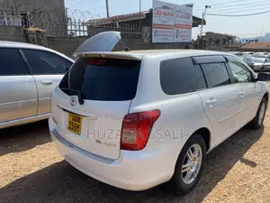 Toyota Corolla Fielder 2010 White
