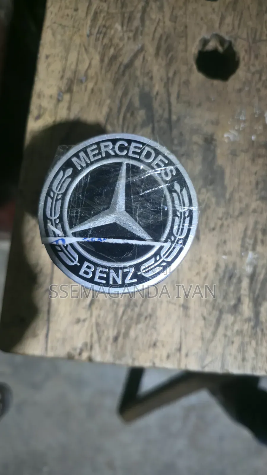 Mercedes-Benz Black Centre Caps With Logo