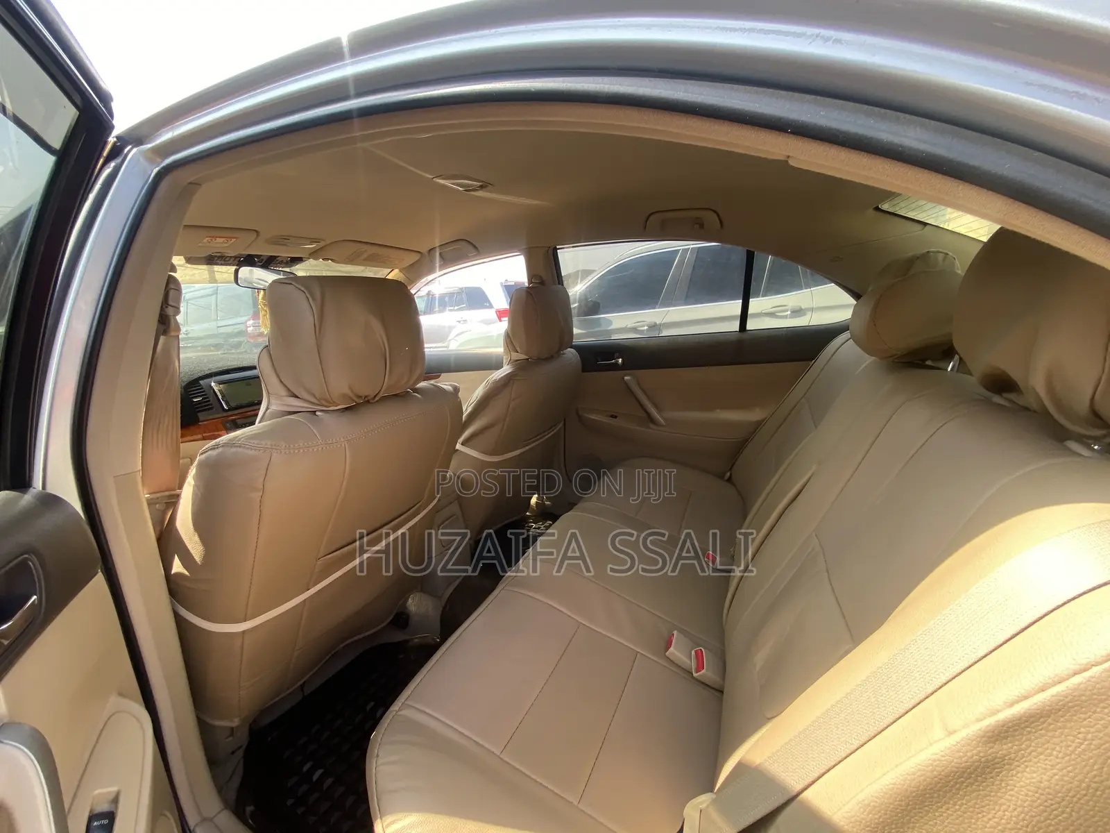 Toyota Premio 2010 White
