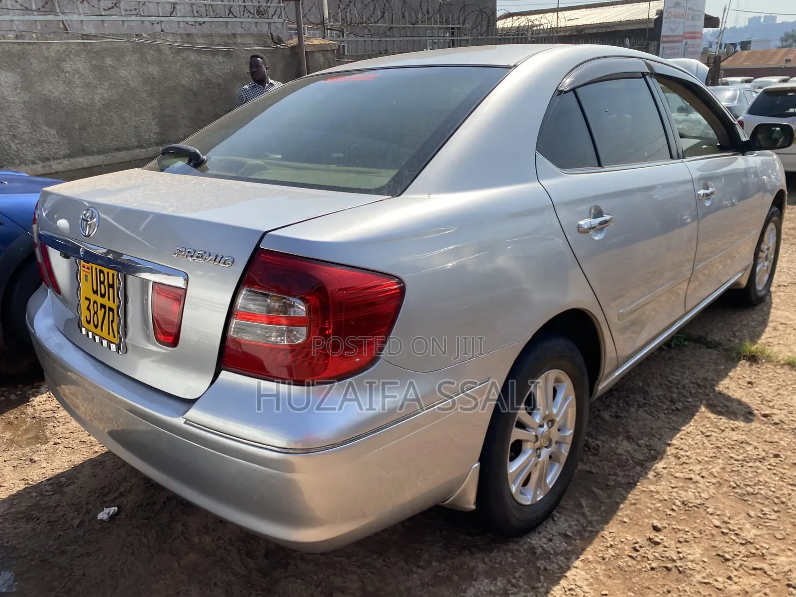 Toyota Premio 2010 White