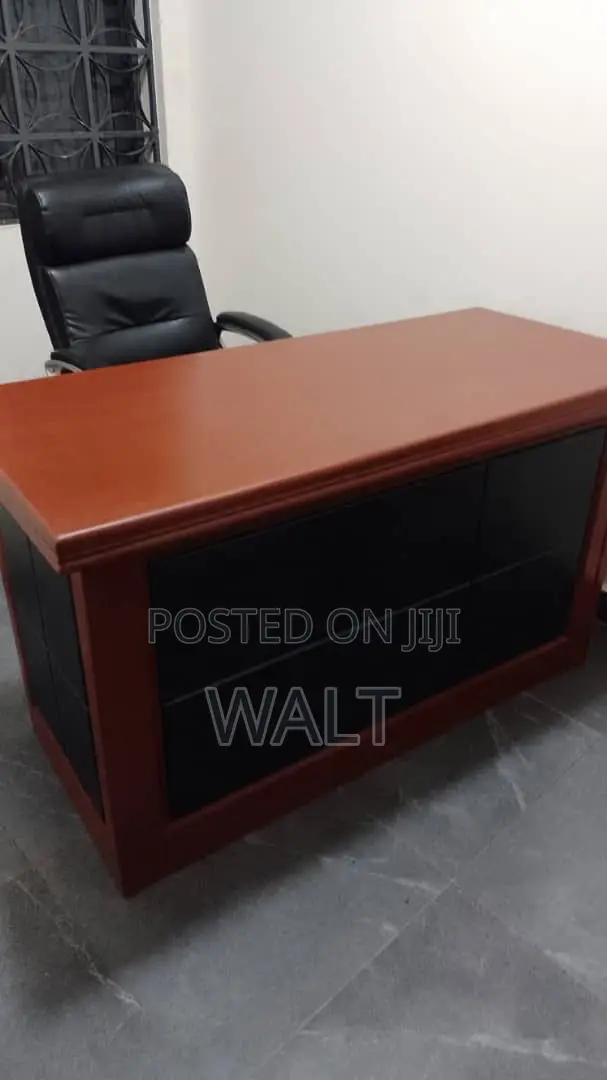 Furnished 9bdrm House in Mbalwa, Central Division for rent