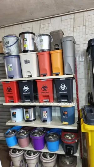 All Types 20litres Plastic Dust Bins Plastic Dust Bins Step On