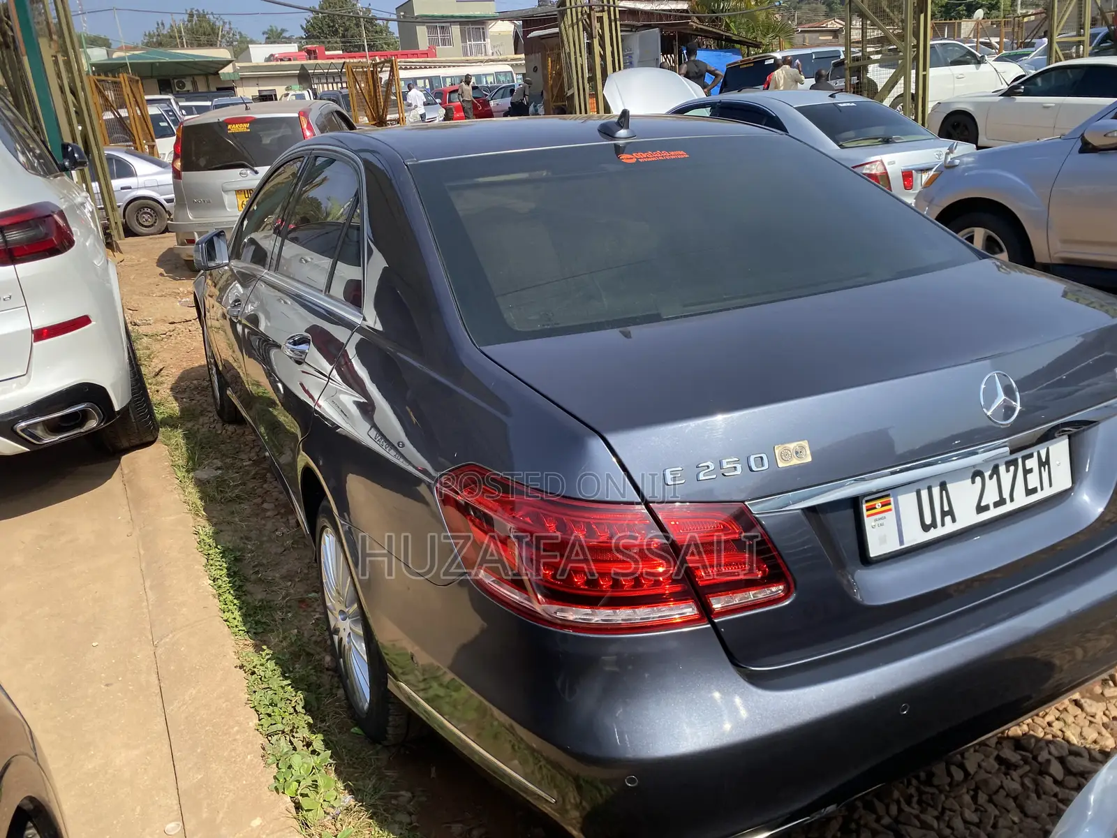 Mercedes-Benz C200 2009 Blue