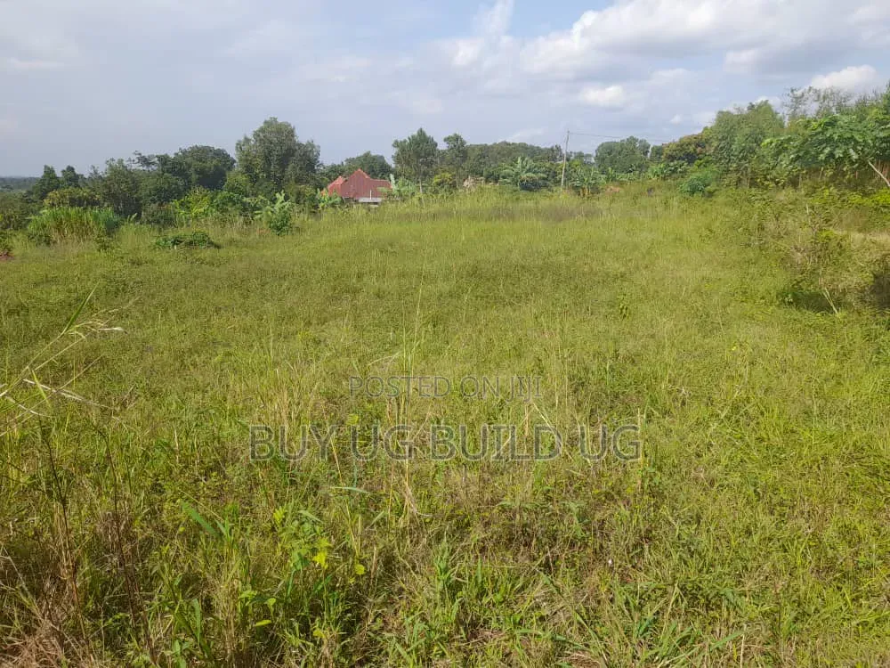 One Acre and Half Acre Title Location Bugema Kalungu Gayaza Road 95M
