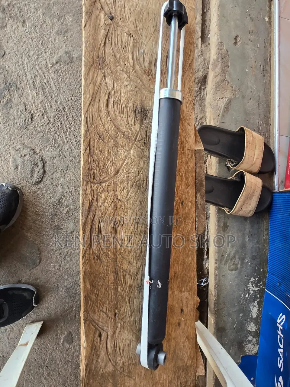 Volkswagen Golf 4 Rear Shock Absorbers