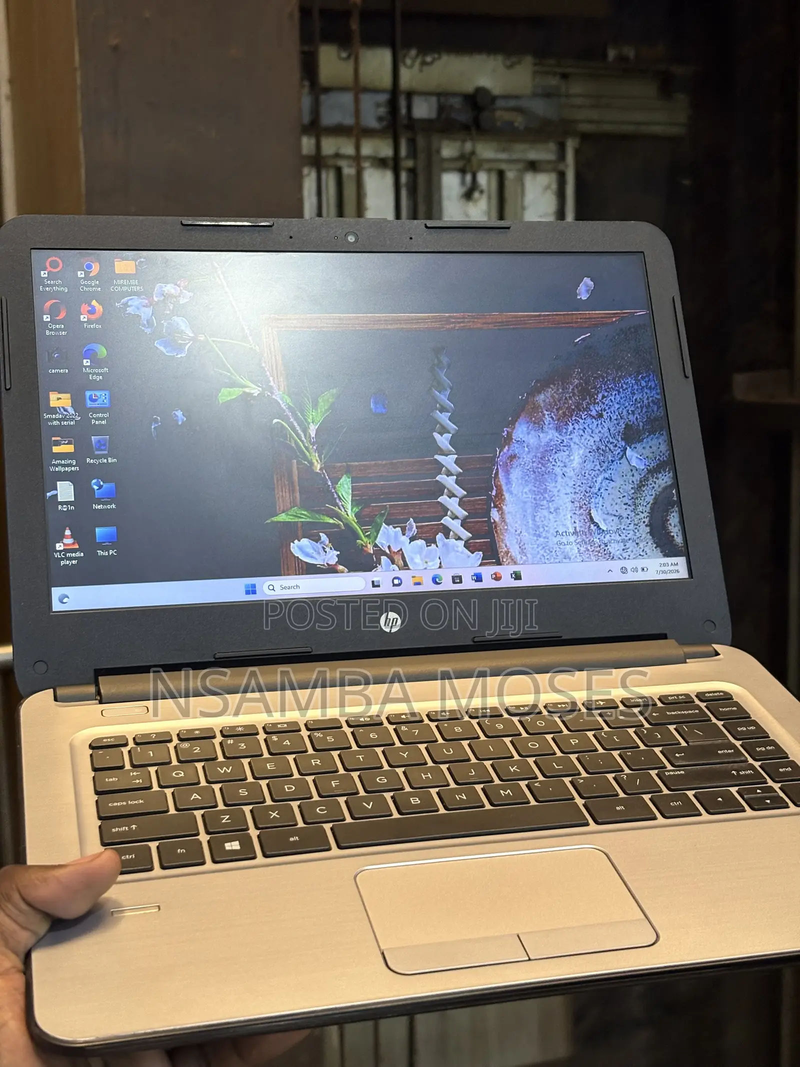 Laptop HP 348 G4 8GB Intel Core i5 HDD+SSD 256GB
