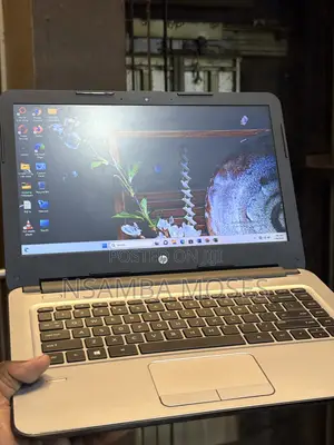 Laptop HP 348 G4 8GB Intel Core i5 HDD+SSD 256GB