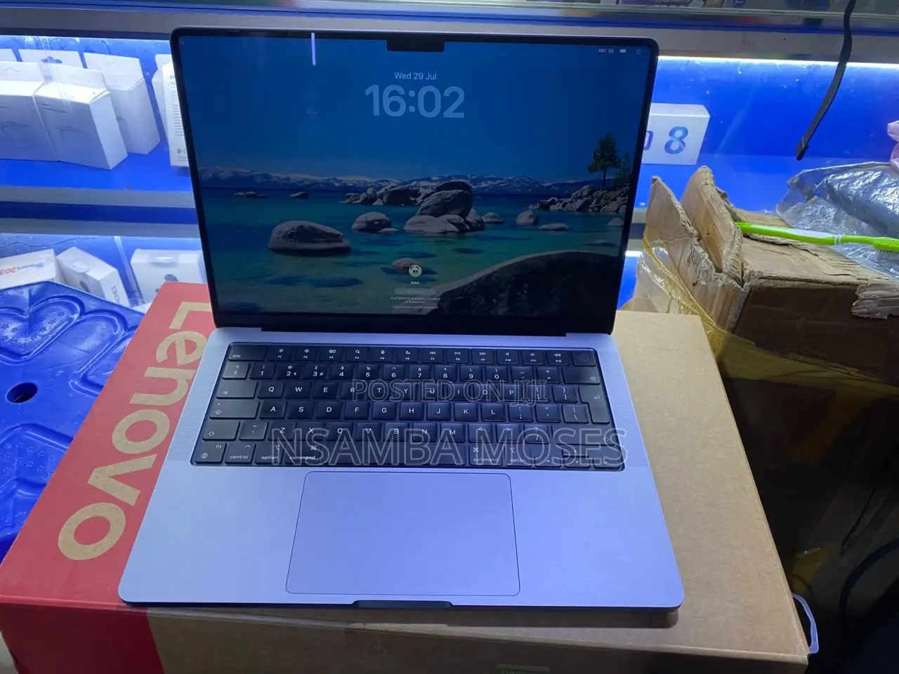 Laptop Apple MacBook Pro 2021 M1 16GB Apple M1 Pro SSD 512GB