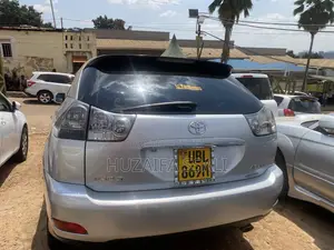 Toyota Harrier 2010 White