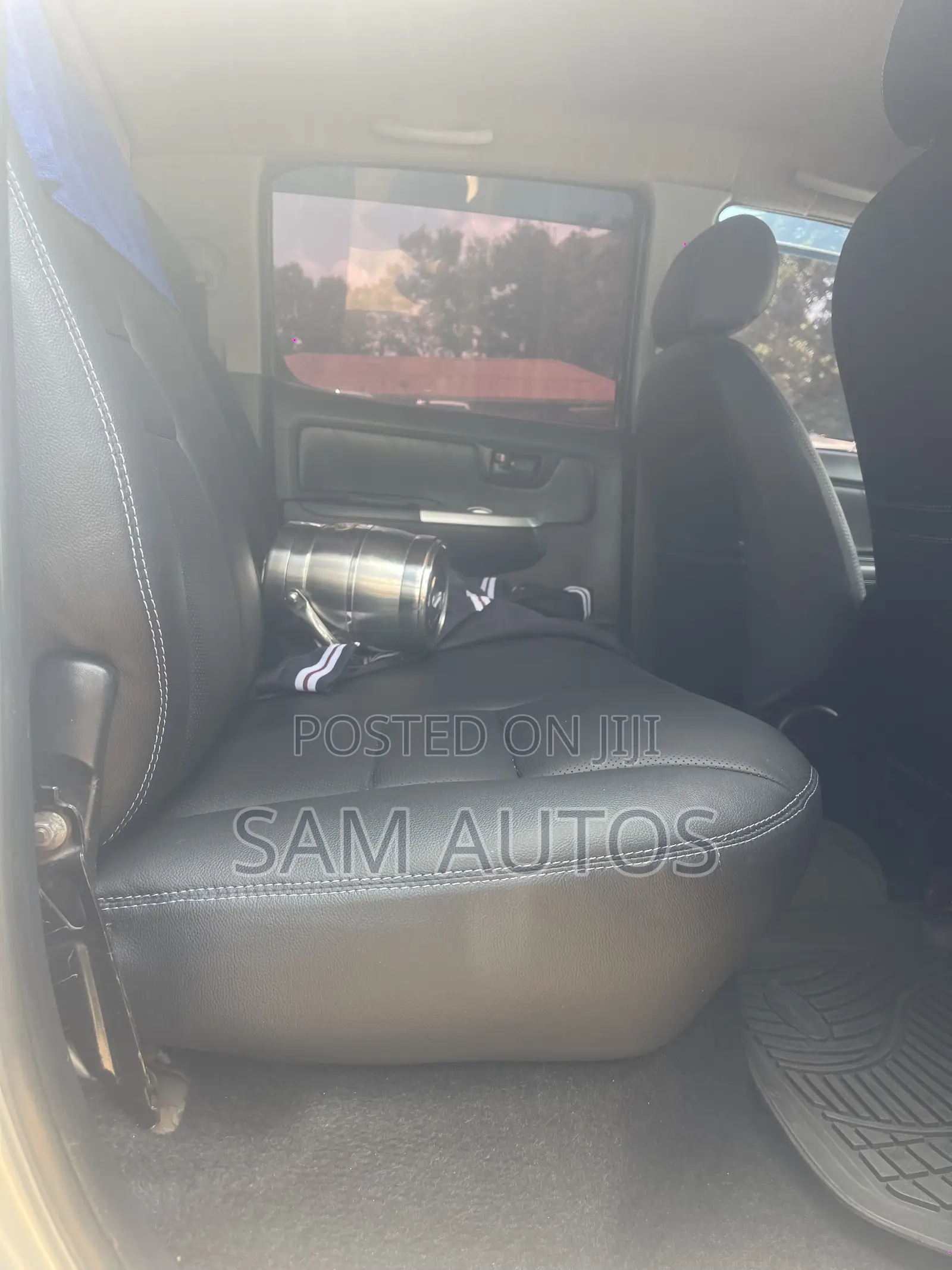 Toyota Hilux 2014 Silver