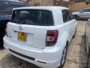 Toyota IST 2008 White