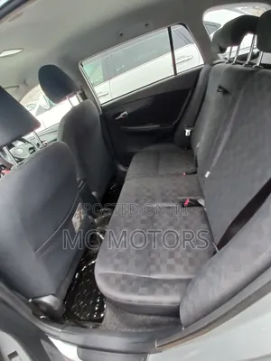 Toyota Corolla Fielder 2010 Silver