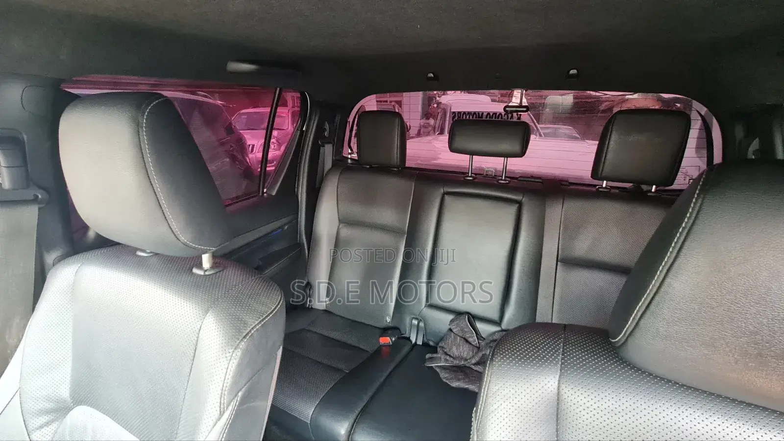 Toyota Hilux 2020 White