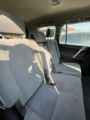 Toyota Land Cruiser Prado 3.0 TD 2010 Gold