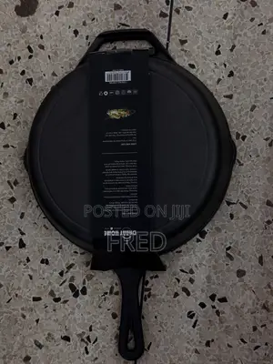 Super Heavy Danny Home Brand 10-Inch Pre-Seasoned Cast Iron Skillet.