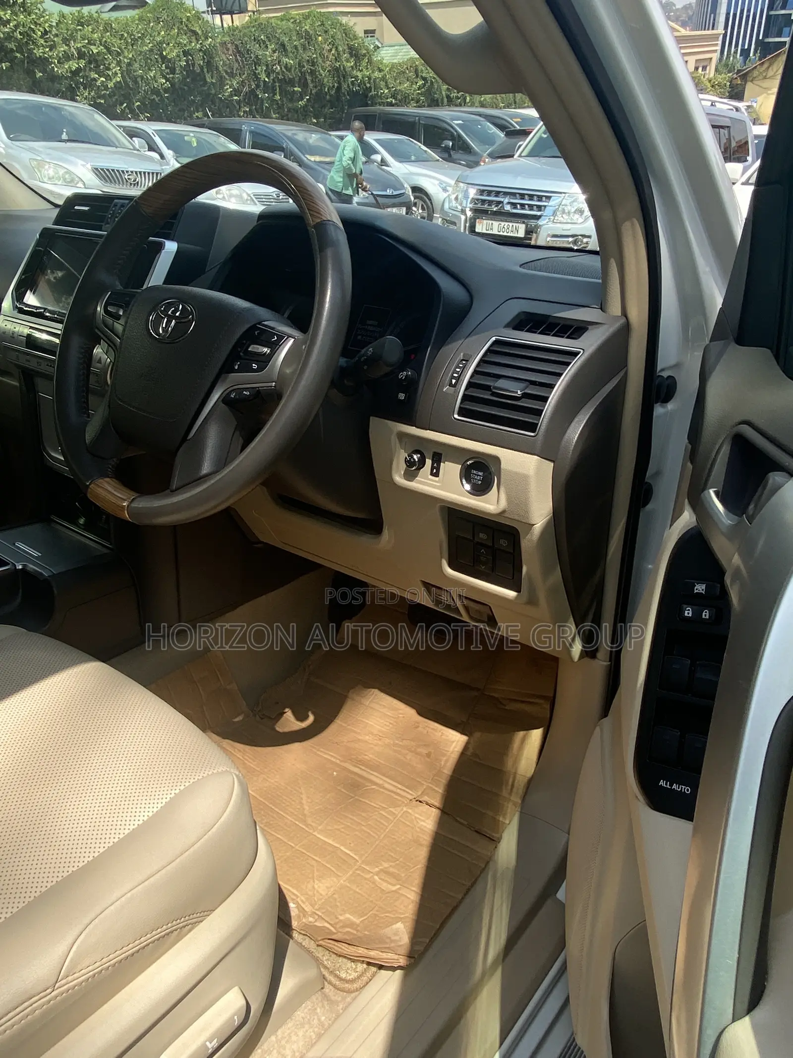 Toyota Land Cruiser Prado 2.8 2018 White