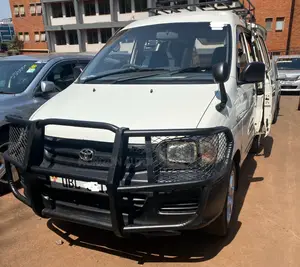 Toyota Noah 2.0 AWD (8 Seater) 2001 White