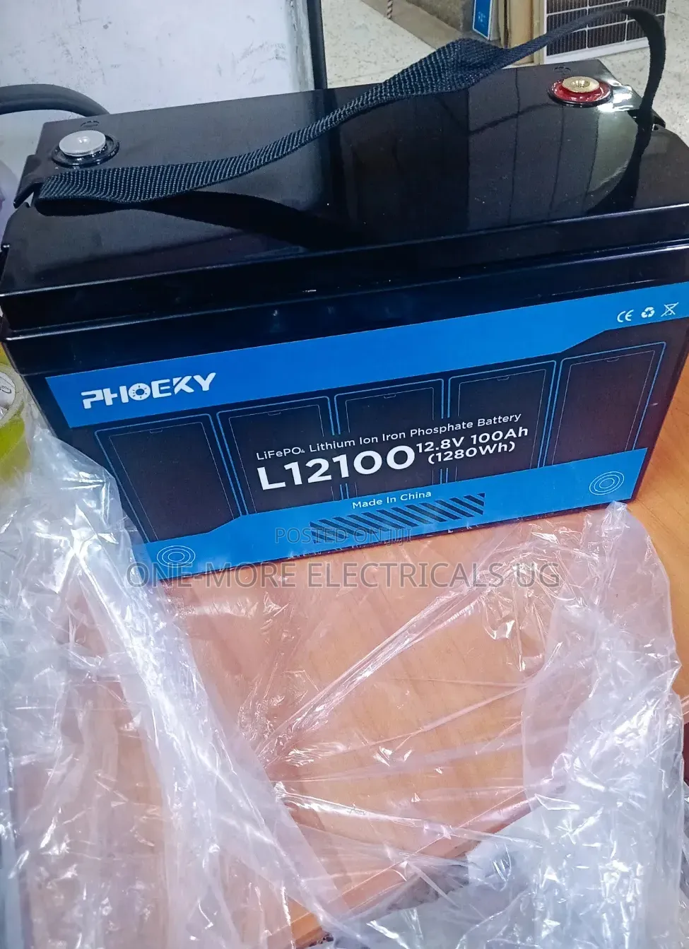 1280kwh 100ah/12volts Lithium Phosphate.