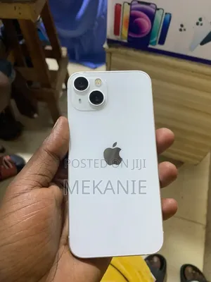 Apple iPhone 13 128 GB White