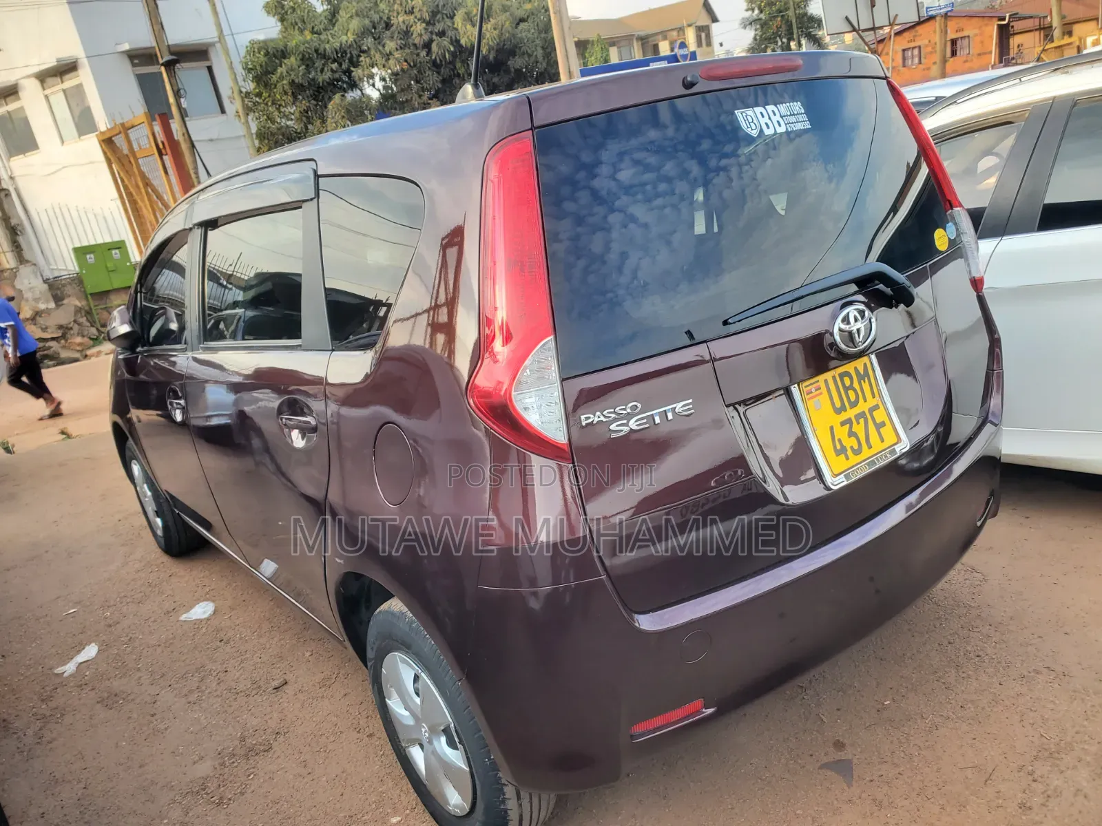 Toyota Passo Sette 2010 Burgundy