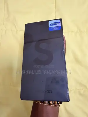 New Samsung Galaxy S22 5G 256 GB Black