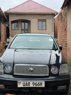 Toyota Progress 2.5 RWD 1999 Black