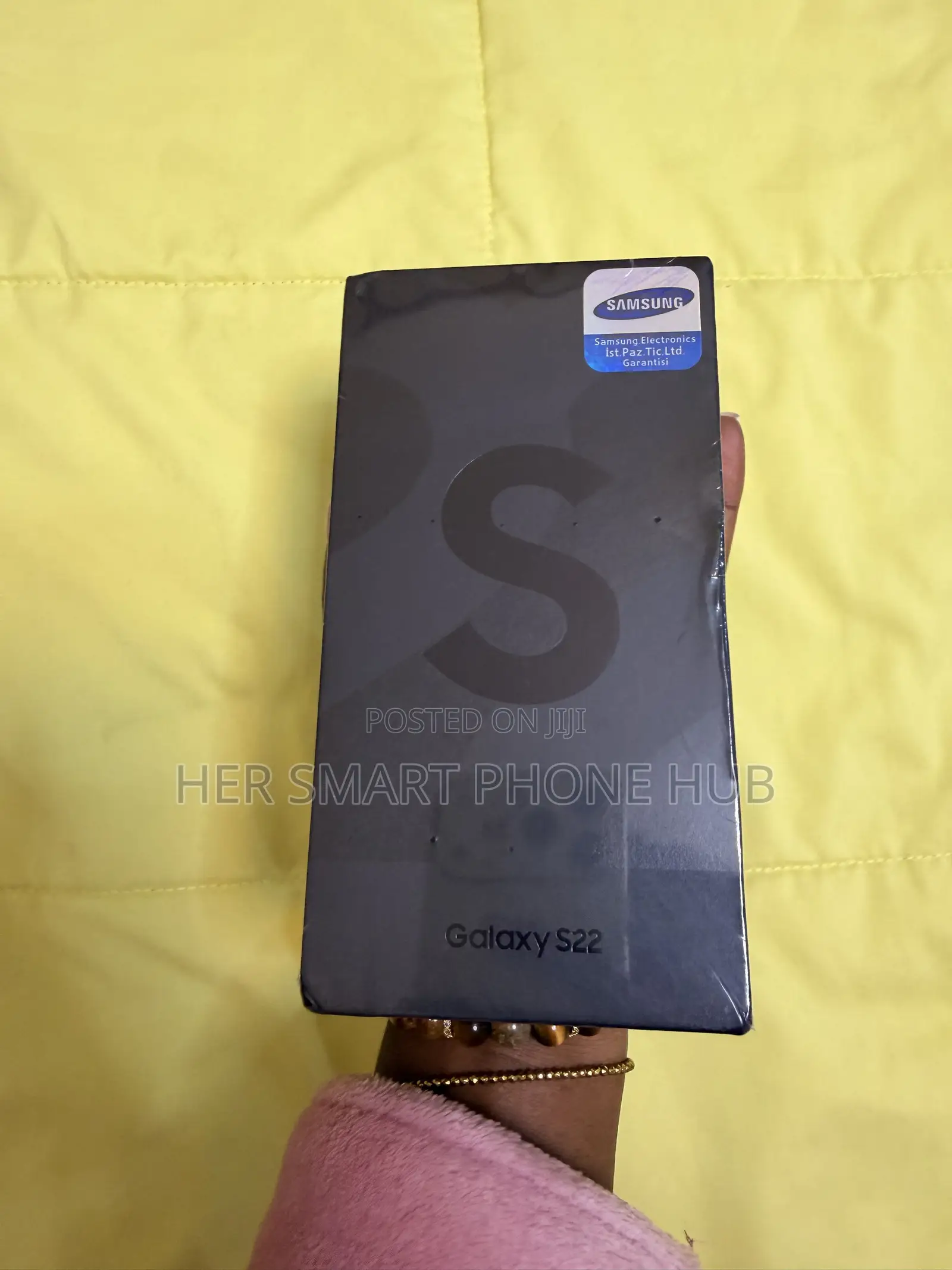 New Samsung Galaxy S22 5G 256 GB Gray