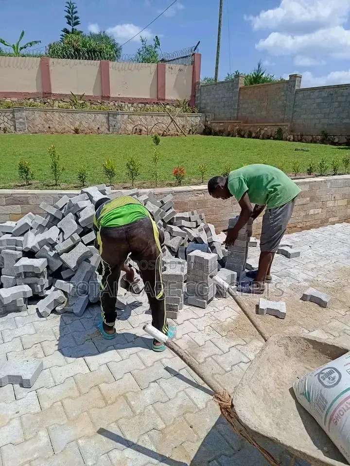Best Gardening Services With Professionals