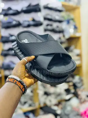 Affordable Men Sandal