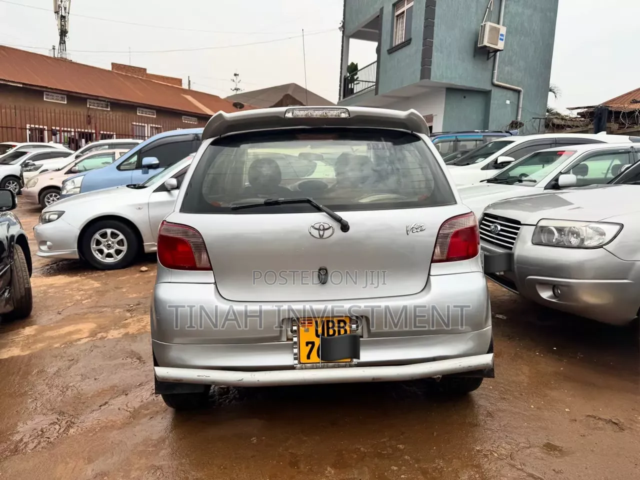 Toyota Vitz 2006 Silver
