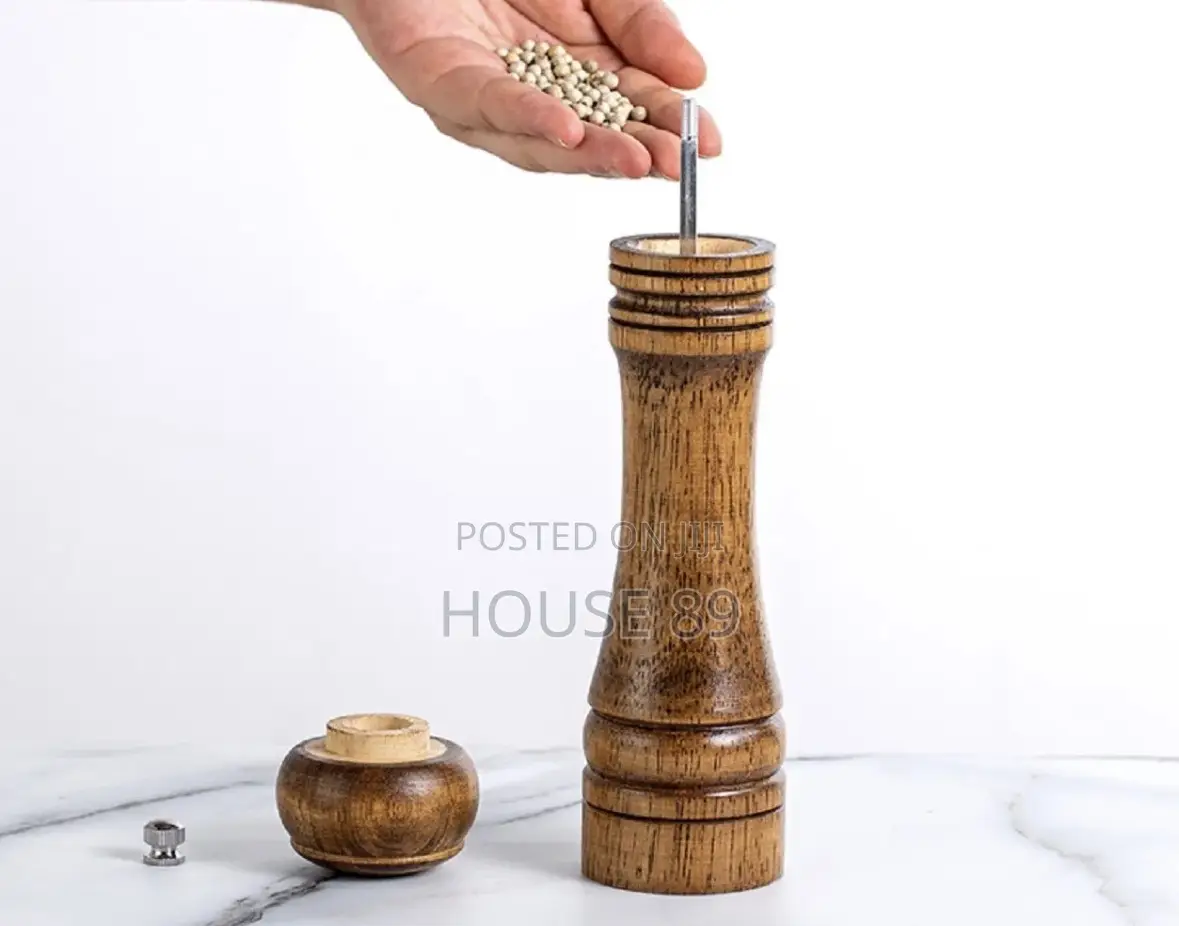 Wooden Salt and Pepper Grinder