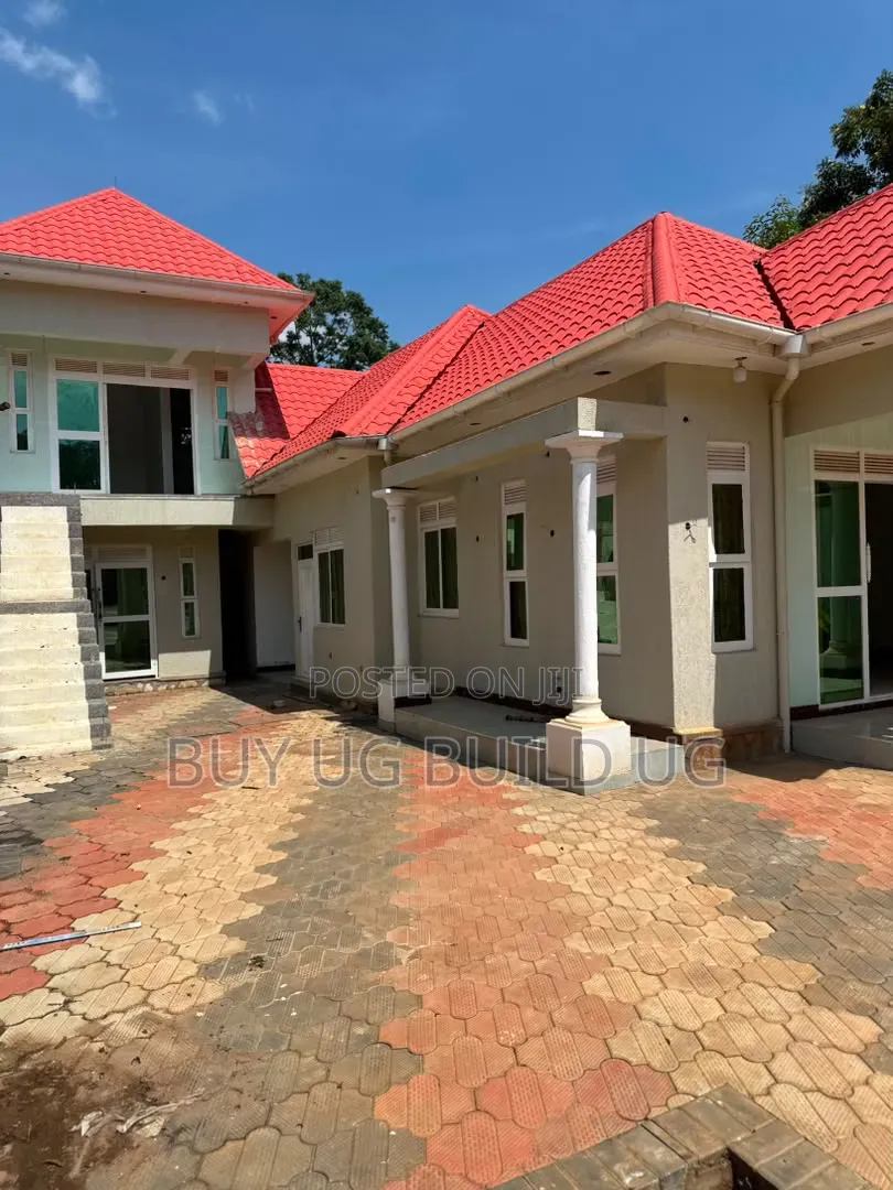 4bdrm House in Matugga, Division B for sale