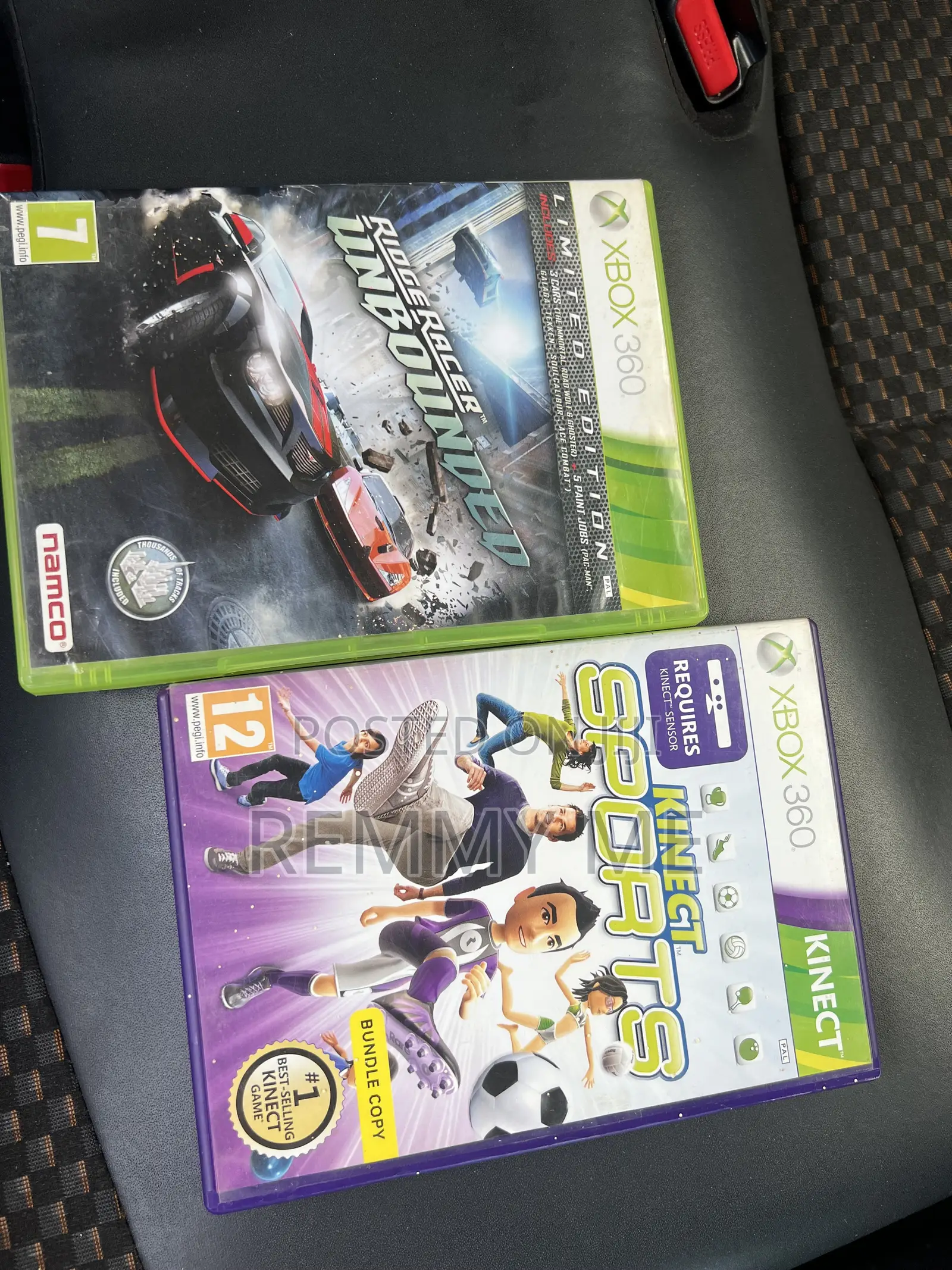Xbox 360 E 250GB + Kinect + Original Wireless Controller