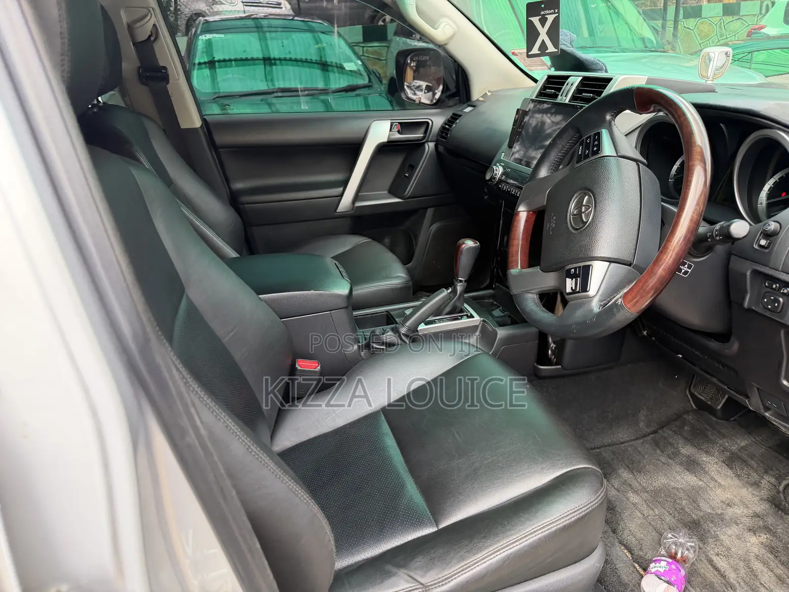 Toyota Land Cruiser Prado 2016 Silver