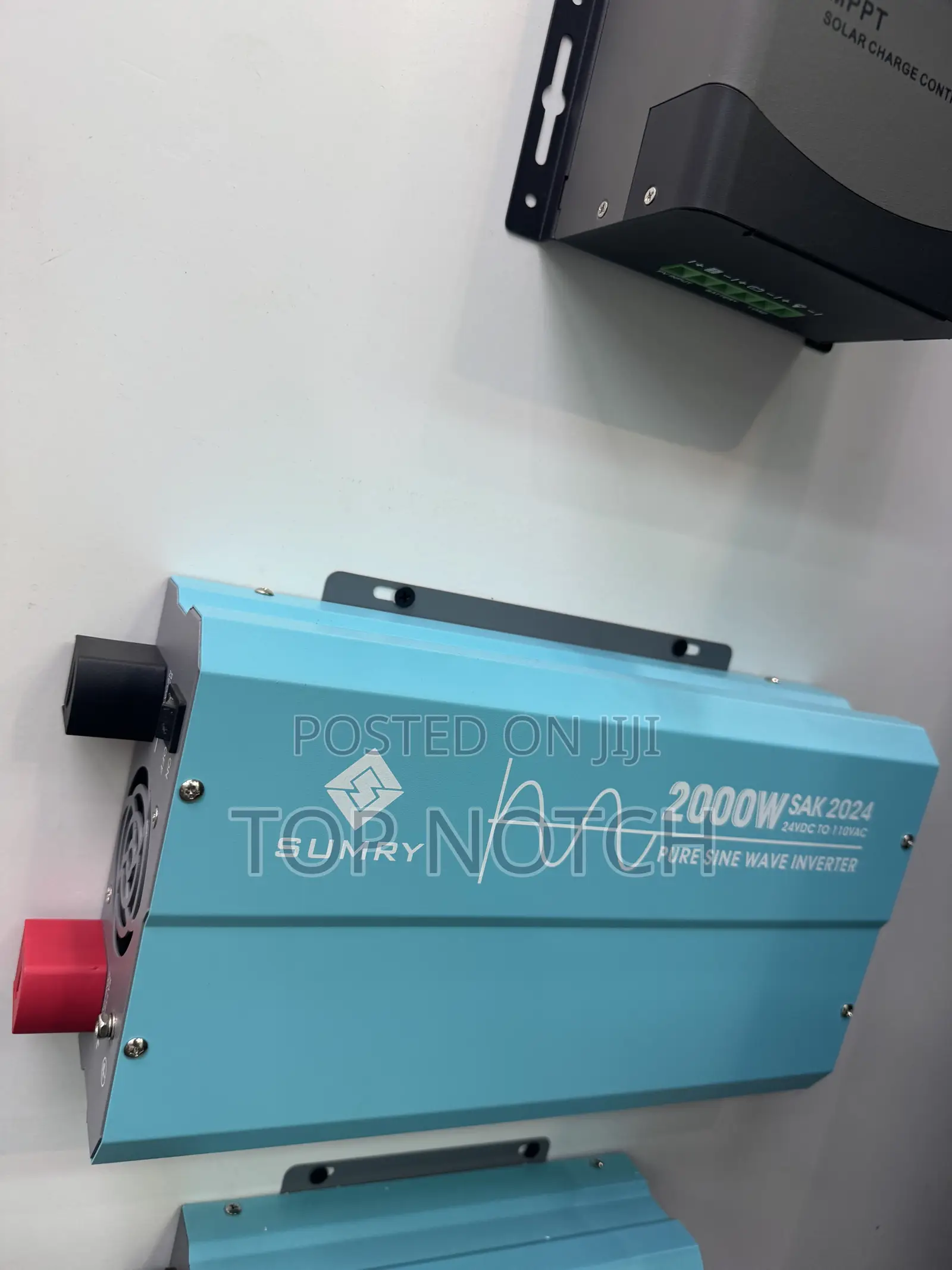 2000w/24v Pure Sine Wave Sumry Inverter