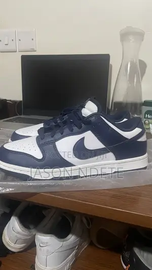 Nike Dunk Low Midnight Navy