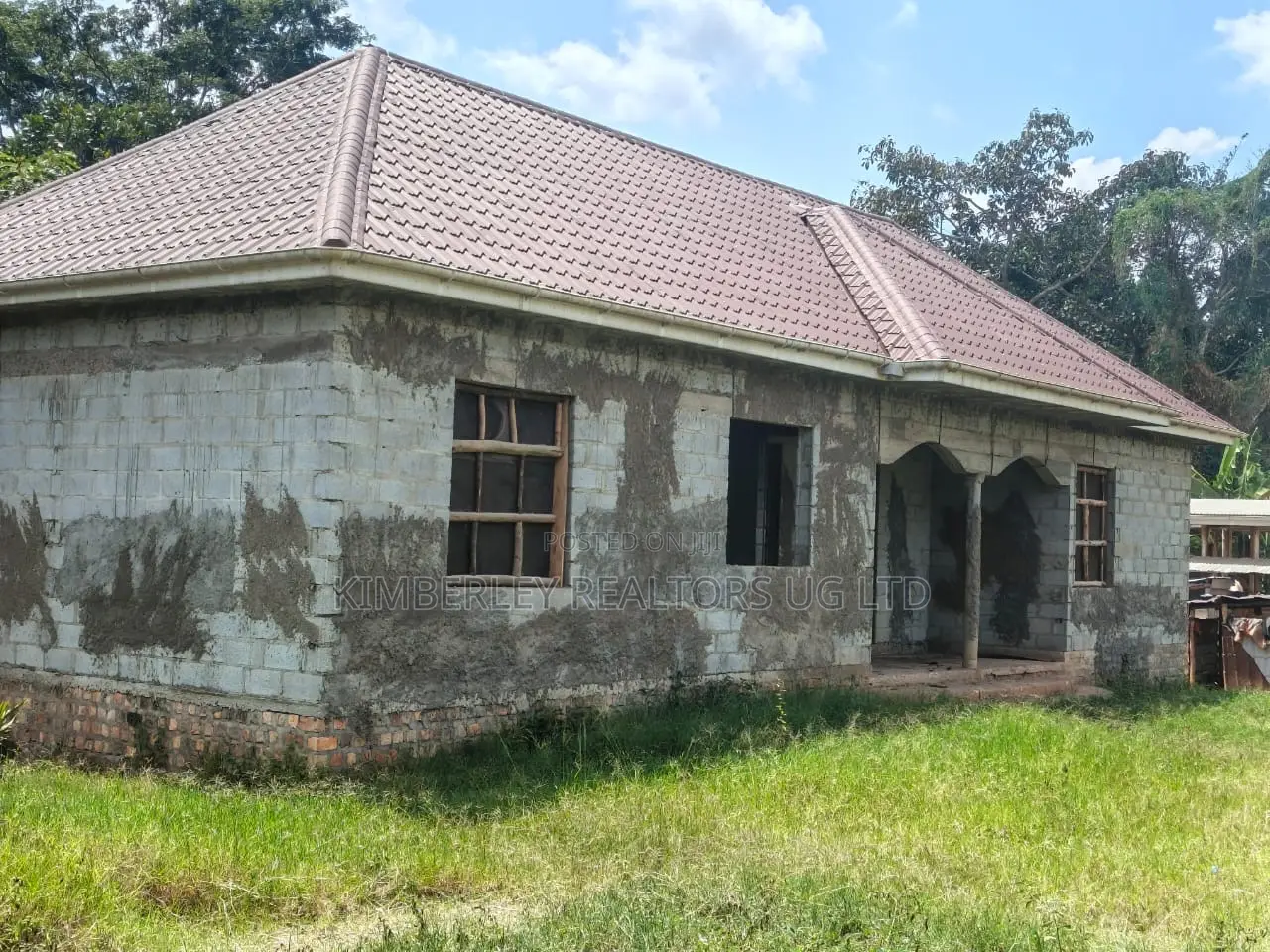 House for Sale – Mukono Nsambwe Estate