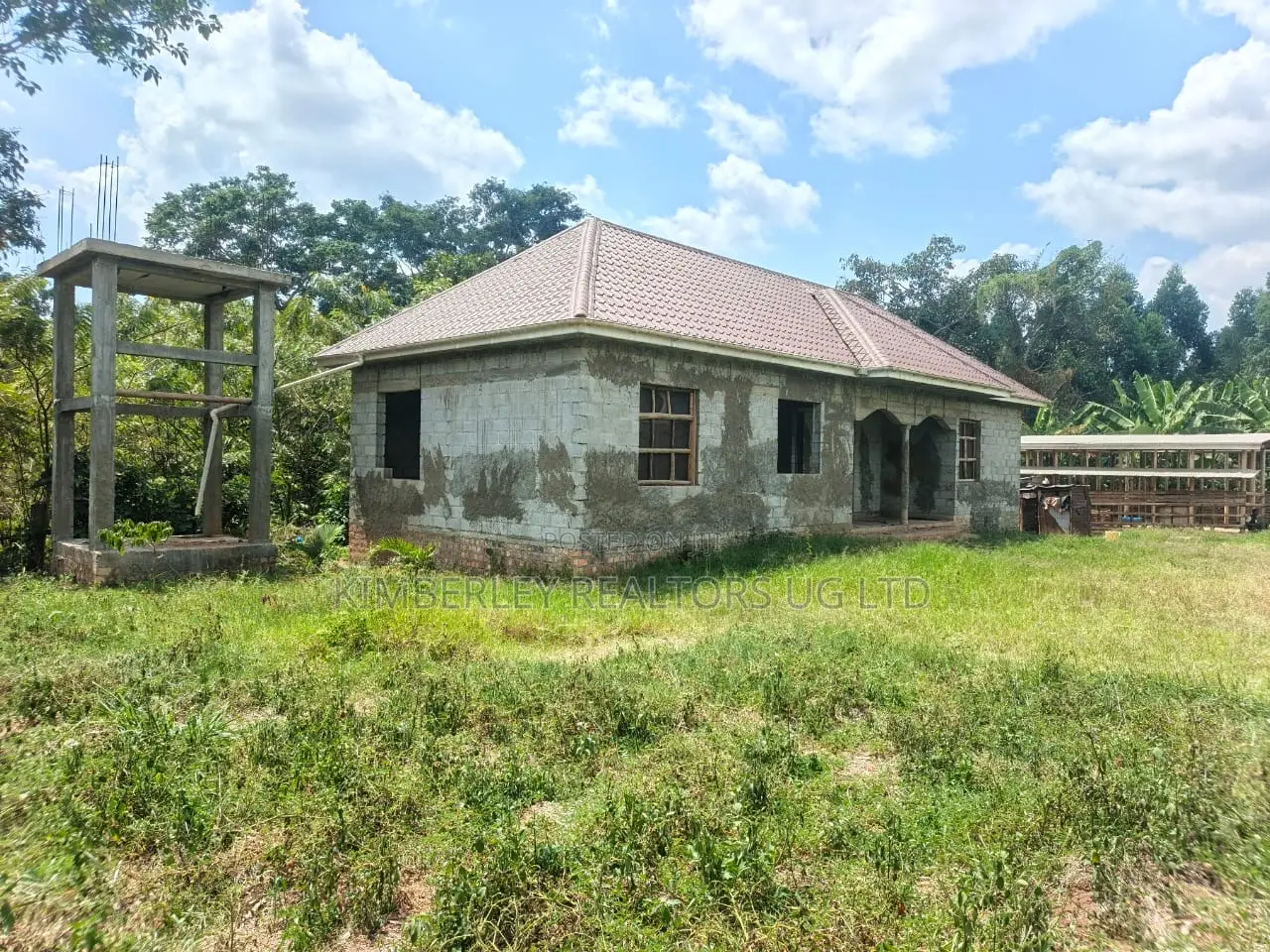 House for Sale – Mukono Nsambwe Estate