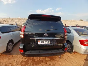 Toyota Land Cruiser Prado 2009 Black