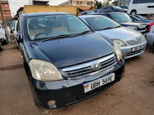 Toyota Raum 2010 Black