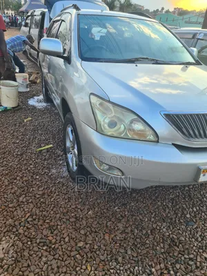 Toyota Harrier 2009 Silver