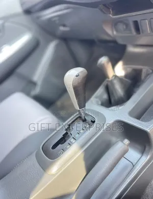 Toyota Hilux 2016 White