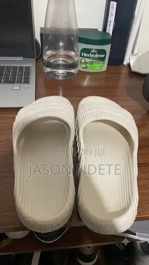 Adidas Adilette 22s Slides