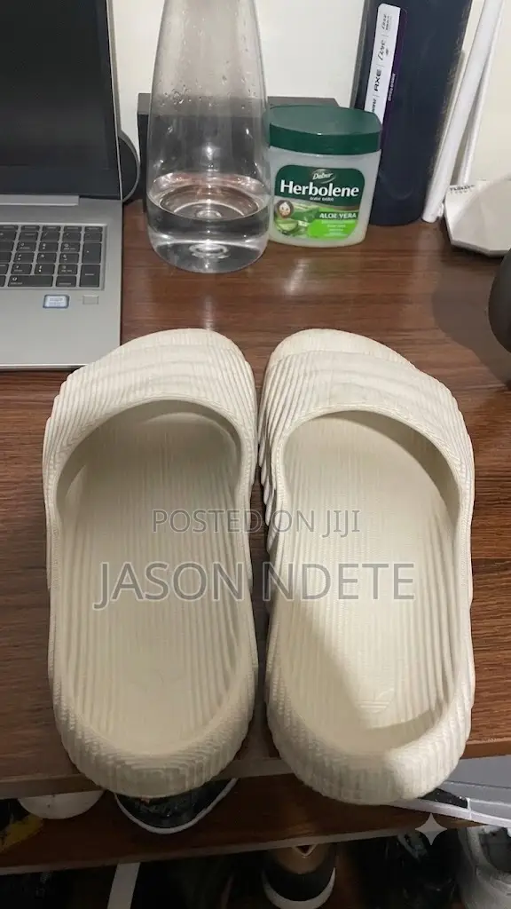 Adidas Adilette 22s Slides