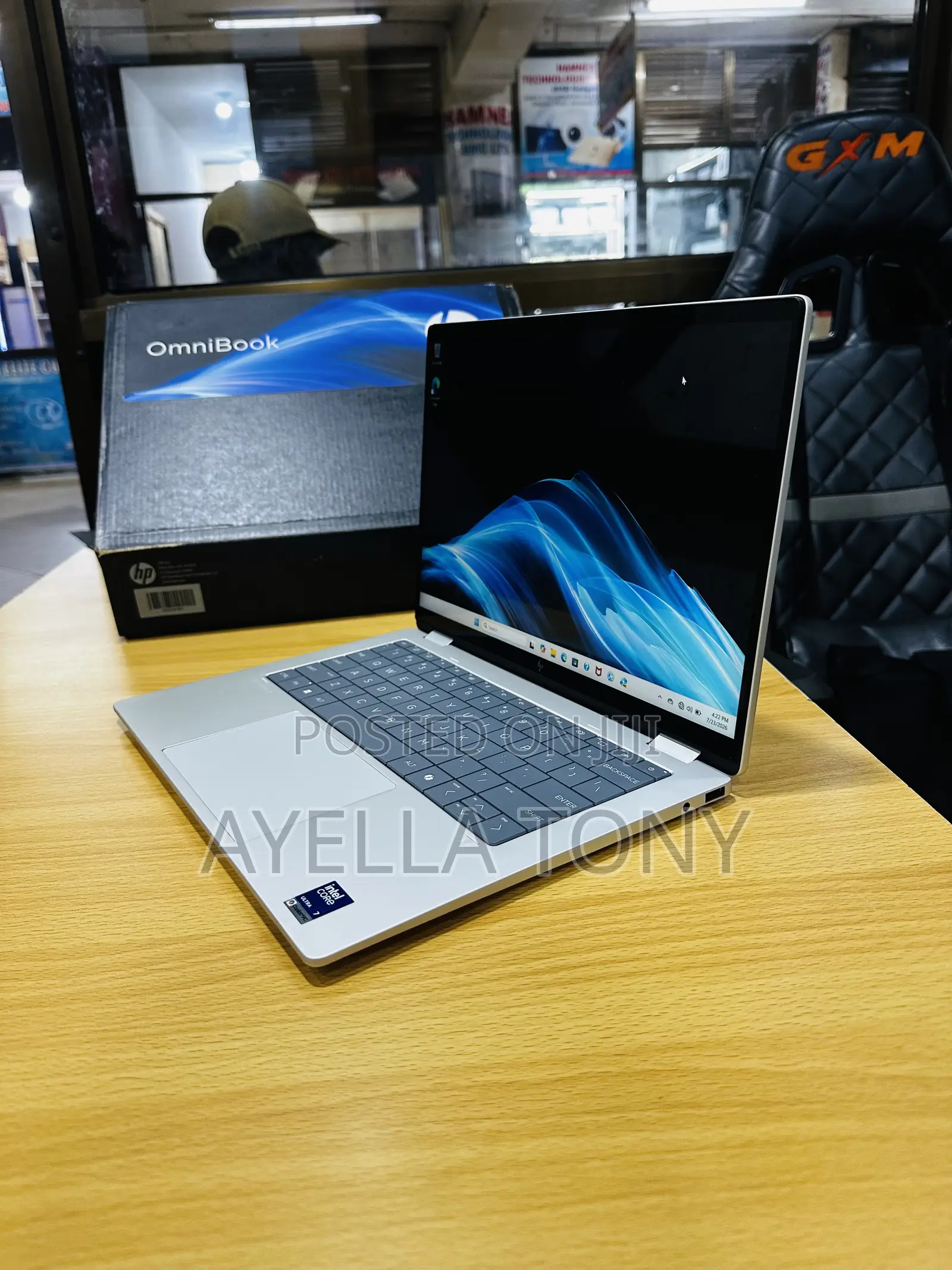 New Laptop HP OmniBook Ultra Flip 14" 16GB Intel Core Ultra 7 SSD 512GB