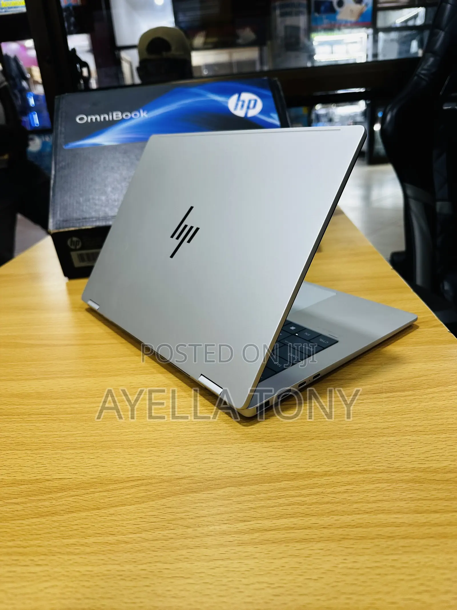 New Laptop HP OmniBook Ultra Flip 14" 16GB Intel Core Ultra 7 SSD 512GB