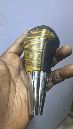 Gear Knob Leathered With Wooden Color