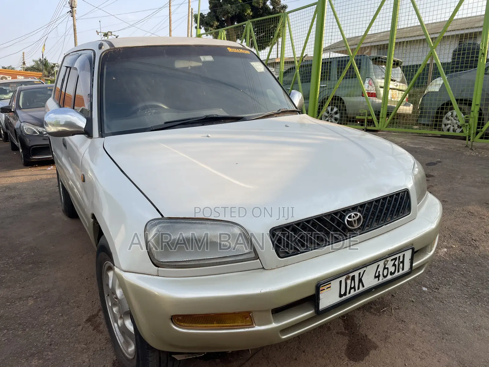 Toyota RAV4 1999 Pearl