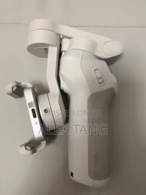 DJI Osmo Mobile SE Smartphone Gimbal Stabilizer