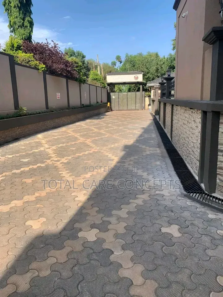 Modern Stone Works and Paving Installation